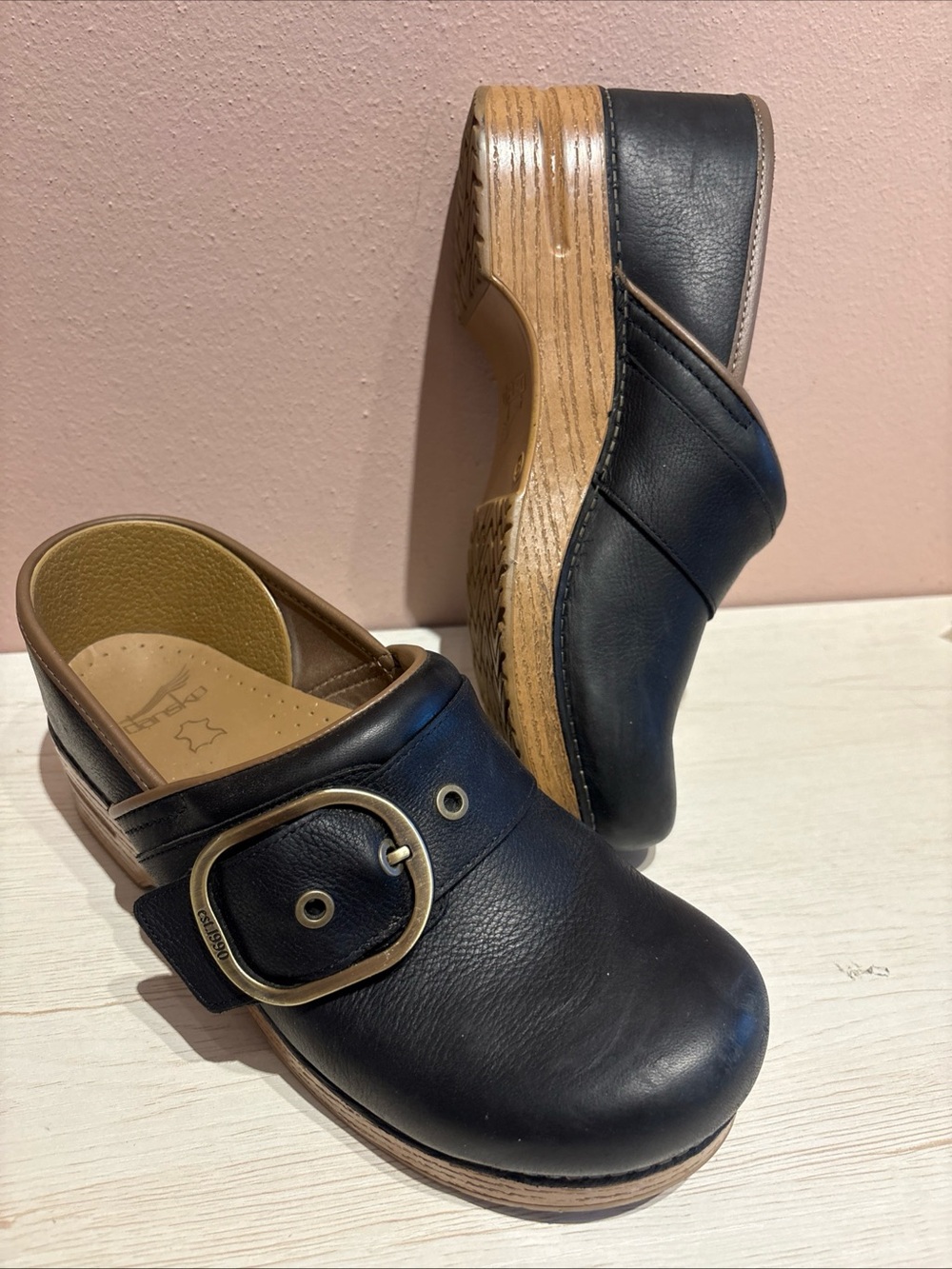 Dansko Pearson Women's Clogs — Black Tumbled Sz 42 Shoes